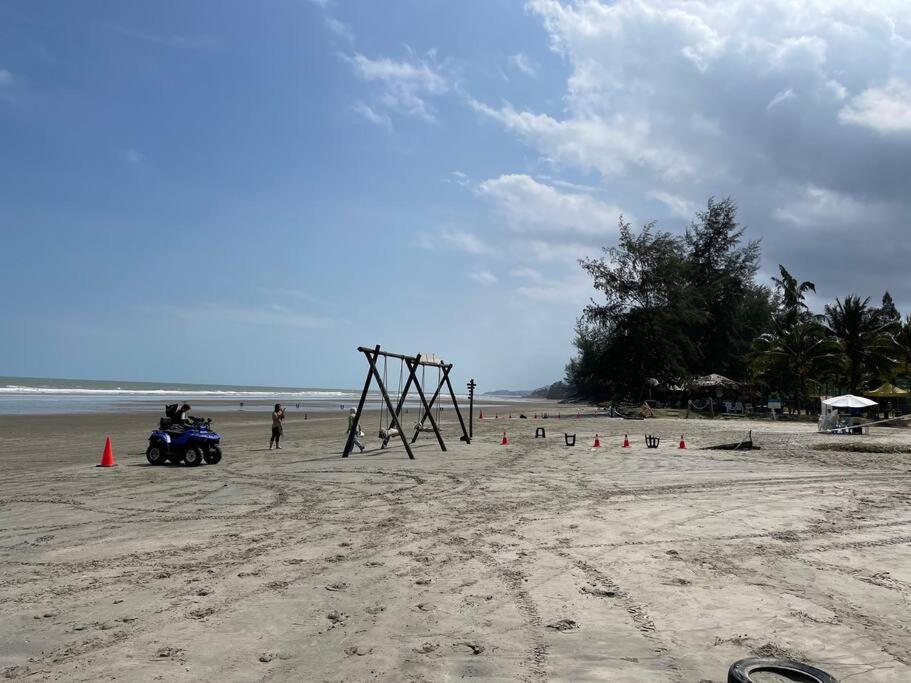 Kuantan Getaway Waterpark And Beach Extérieur photo